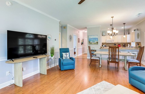 Myrtle Beach Condominio | Myrtle Beach Condo w/ Pool: 7 Mi to Downtown!