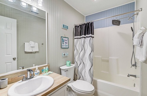 Carolina Forest Condominio | Myrtle Beach Condo, 4 Mi to Broadway at the Beach!