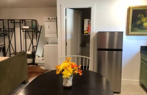 Modesto Apartamento | Myrtle Place 1 is a lovely studio apartment