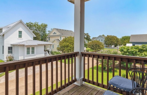Historic Downtown Manteo Apartamento | Myrtle's Retreat* Walk to Festival Park & Downtown