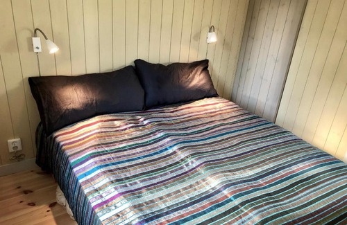 Kyrkesund Casa | Mysig nybyggd stuga nära hav och natur
