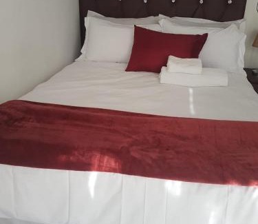 Ermelo Cama Y Desayuno | MZET GUEST HOUSE