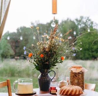 Dekanovice Casa | nádech - glamping na statku