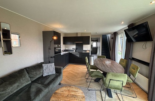 Kaatsheuvel Casa | Detached chalet with 3 bedrooms and 2 bathrooms