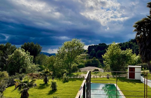 Roquevaire Casa | N Bottom of villa with heated pool