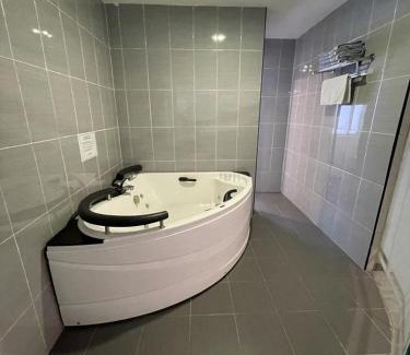Kampung Tanjung Kapur Hotel | N&L HOTEL KUALA TERENGGANU