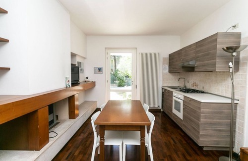 Numana Apartamento | N039 - Numana, villa with garden a stone's throw from the sea