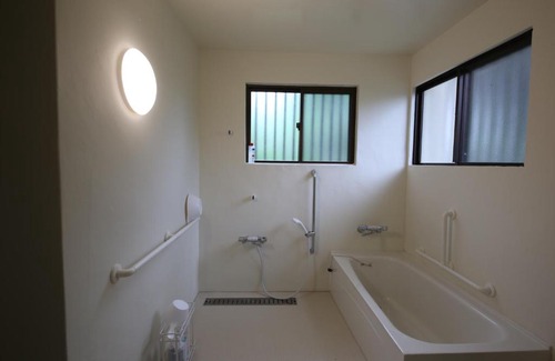 Taketomi-jima Taketomi-cho Apartamento | Na-taya-なーたやー 全国旅行支援参加施設 穴場の天然ビーチすぐのバリアフリー貸切宿 満点の星とBBQ