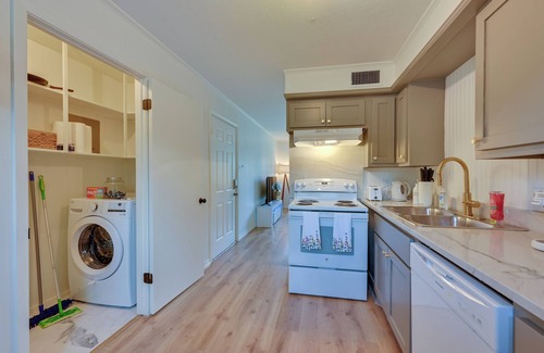 Nacogdoches Condominio | Nacogdoches Condo Half-Mi to SFA: Pets Welcome