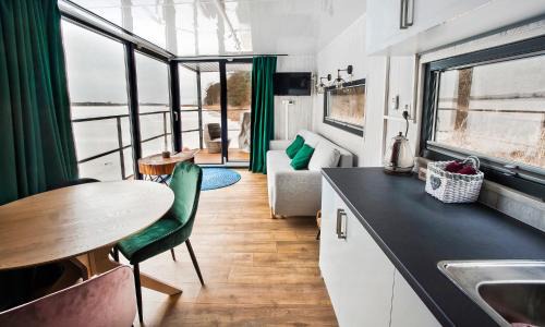Serock Apartamento | Nad Narvią