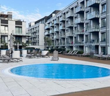 Dzielnica Uzdrowiskowa Apartamento | Nadmorskie Tarasy Apartament SORRENTO z garażem,basen, sauna,jacuzzi