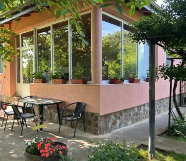 Krapets Casa | Nadya Holiday Home