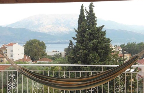 Nafpaktos Apartamento | Nafpaktos, House with a view