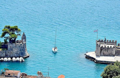 Nafpaktos Apartamento | NAFPAKTOS-luxury suite