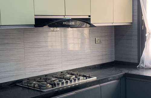 Kotu Apartamento | African Amani : meaning peace and tranquility. Two bedroom Apartment