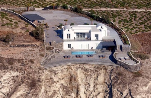 Fira Villa | Nafsika Estate Dream Villa