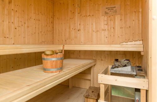 Dahlwitz-Hoppegarten Casa | Nahe Berlin 224qm Traumhaus im Grünen mit Sauna und Kamin