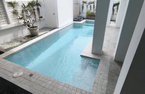 Kathu Casa | Naiharn beach pool house