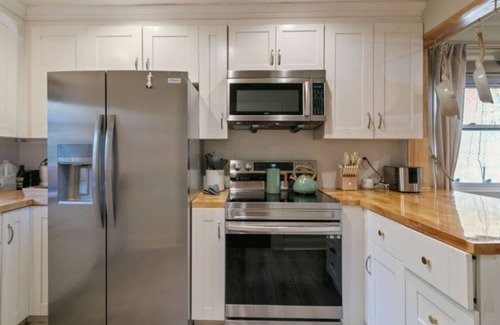 College Park Casa | Airport Oasis Cottage