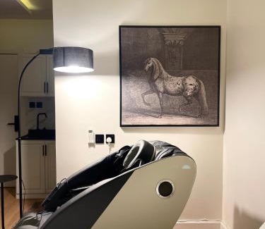 Al Olaya District Apartamento | Najd Studio Al Aqeeq District Recliner Chair IPTV for free