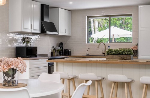 Burringbar Casa | Nala House is the perfect place to relax and unwind, surrounded by nature.