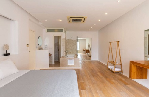 Tourlos Casa | Namaste 2 : Two-Bedroom Maisonette with Sea View