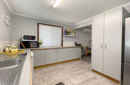 Caboolture Casa | "namaste" is a Charming, Comfortable 2 Bedroom Holiday Home
