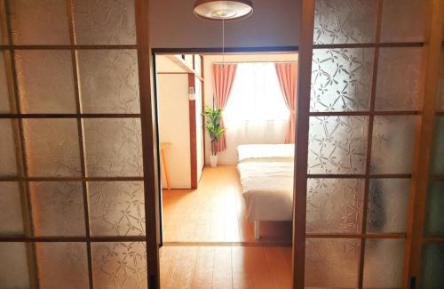 Naniwa Apartamento | Namba Station 1 station 4 people Japanese feel iris 4R