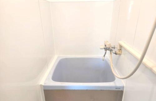 Naniwa Apartamento | Namba Station 1 station 4 people Japanese feel iris 4R