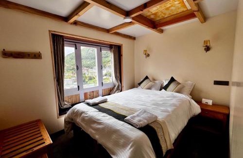 Namche Bazaar Hotel | Namche Terrace
