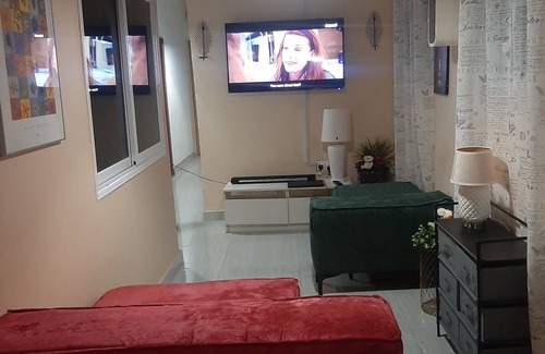 Koforidua Casa | Nana Adu's Guesthouse