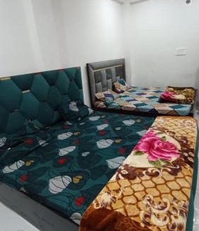 Vrindavan Casa | Nana ji Rest house