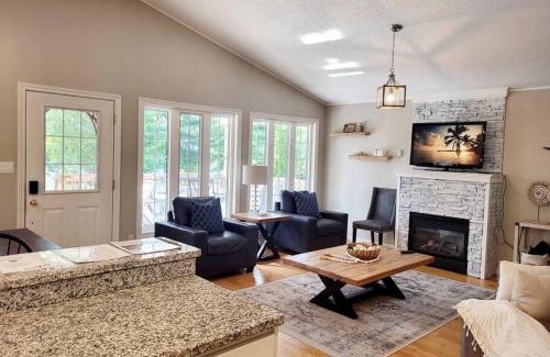 Wasaga Beach Casa | Nancy by the Bay Wasaga Beach