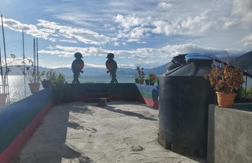 San Juan La Laguna Cabina | Nanzales