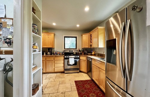 Calistoga Casa | Napa Valley Oasis - Fully furnished large home rental for lease!