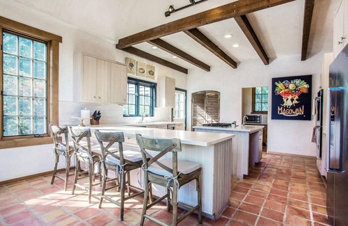 Angwin Casa | Napa Valley Vineyard View Estate