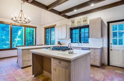 Angwin Casa | Napa Valley Vineyard View Estate