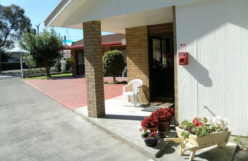 Napier Hotel | Napier Nest Motel - The Urban Escape