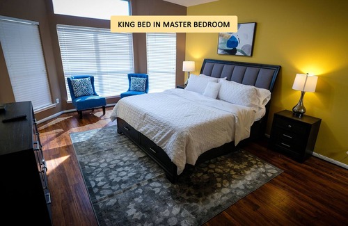Riverpark West Casa | Naple Hollow - Great House Richmond Rosenberg