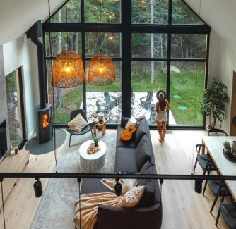 Lac Superieur Village Chalet De Esquí | Naro Cabin
