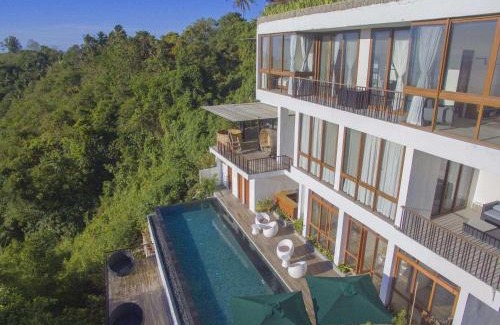 Laurel Cama Y Desayuno | Narra Hill Tagaytay