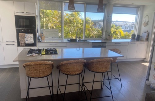 Narrabeen Casa | Narrabeen Beach Holiday Haven