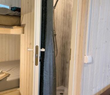 Ida-Viru County Otro | Narva Sinise laguuni majutus