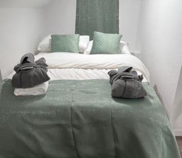 Downtown Los Angeles Casa | Naryn Guest house