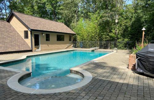 Pegram Casa | Nashville Area Family Getaway with Private Pool!