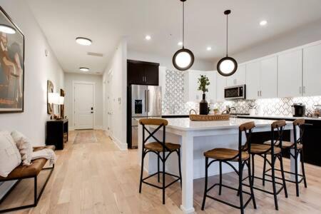 West End Casa | Nashville Condo Near Vanderbilt and Broadway