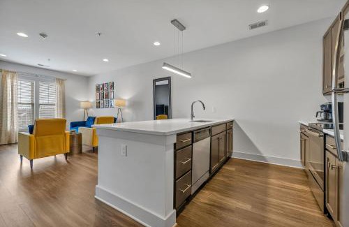Nashville Casa | Nashville Cowgirl by Barclé