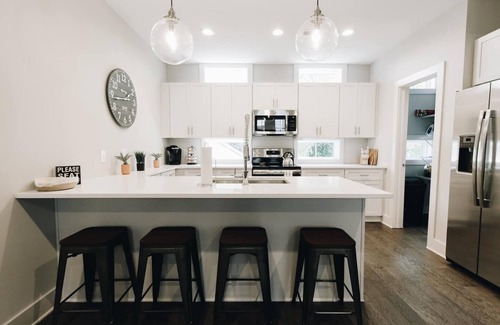 Historic Waverly Casa | Nashville Easy Living - Minutes to Downtown, Melrose/12S Neighborhood
