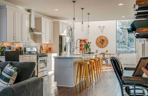 Salemtown Casa | Nashville Home w/ Rooftop Deck < 2 Mi to Dtwn