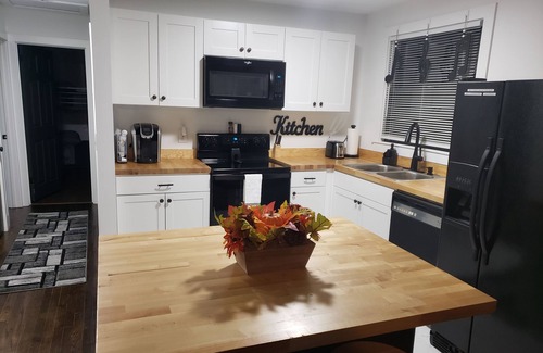 Woodbine Casa | Nashville palace ..The home away from home.